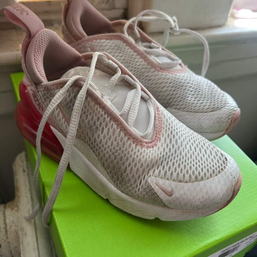 Nike toddler girl Air maxes